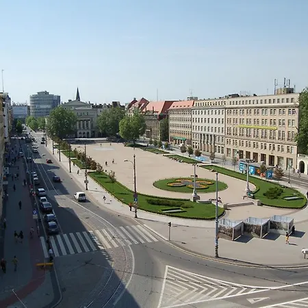 Very Berry - Old Town, Parking, Lift, Reception 24h * Познань