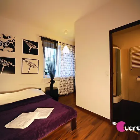 Very Berry - Old Town, Parking, Lift, Reception 24h Познань