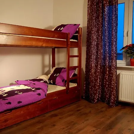 Very Berry - Old Town, Parking, Lift, Reception 24h Хостел *