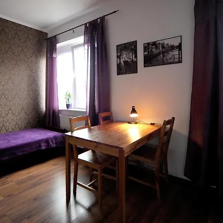 Very Berry - Old Town, Parking, Lift, Reception 24h * Poznan