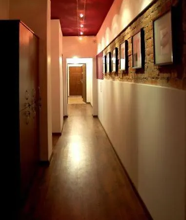 Hostal Very Berry - Old Town, Parking, Lift, Reception 24h *