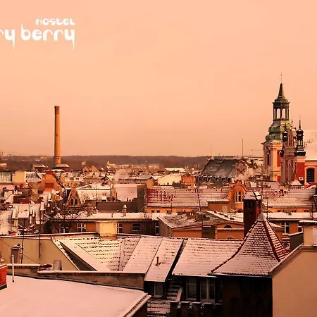Hostal Very Berry - Old Town, Parking, Lift, Reception 24h